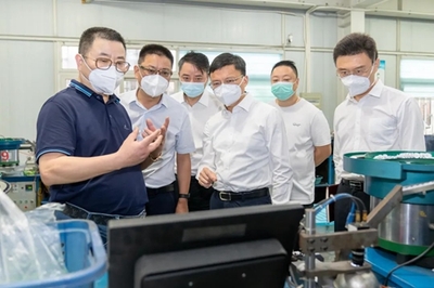 守牢疫情防線安全底線，加快經(jīng)濟(jì)恢復(fù)重振——繆京赴企業(yè)園區(qū)走訪推進(jìn)復(fù)工復(fù)產(chǎn)